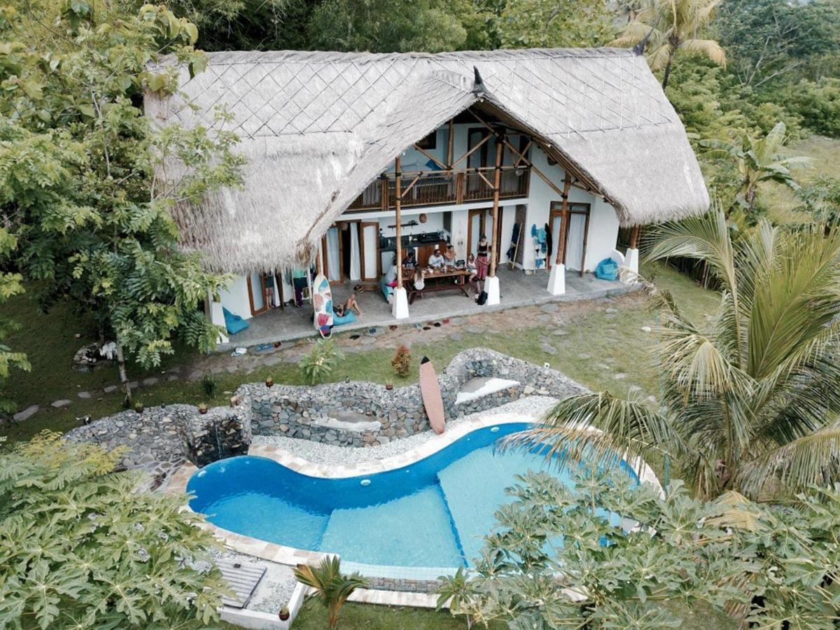 Batu Bambu Hotel Kuta  Exterior photo